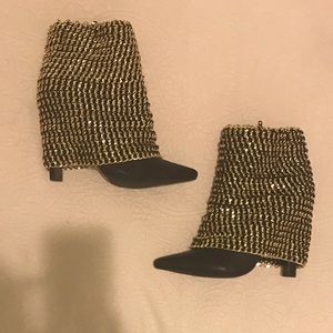 Stunning brand new booties